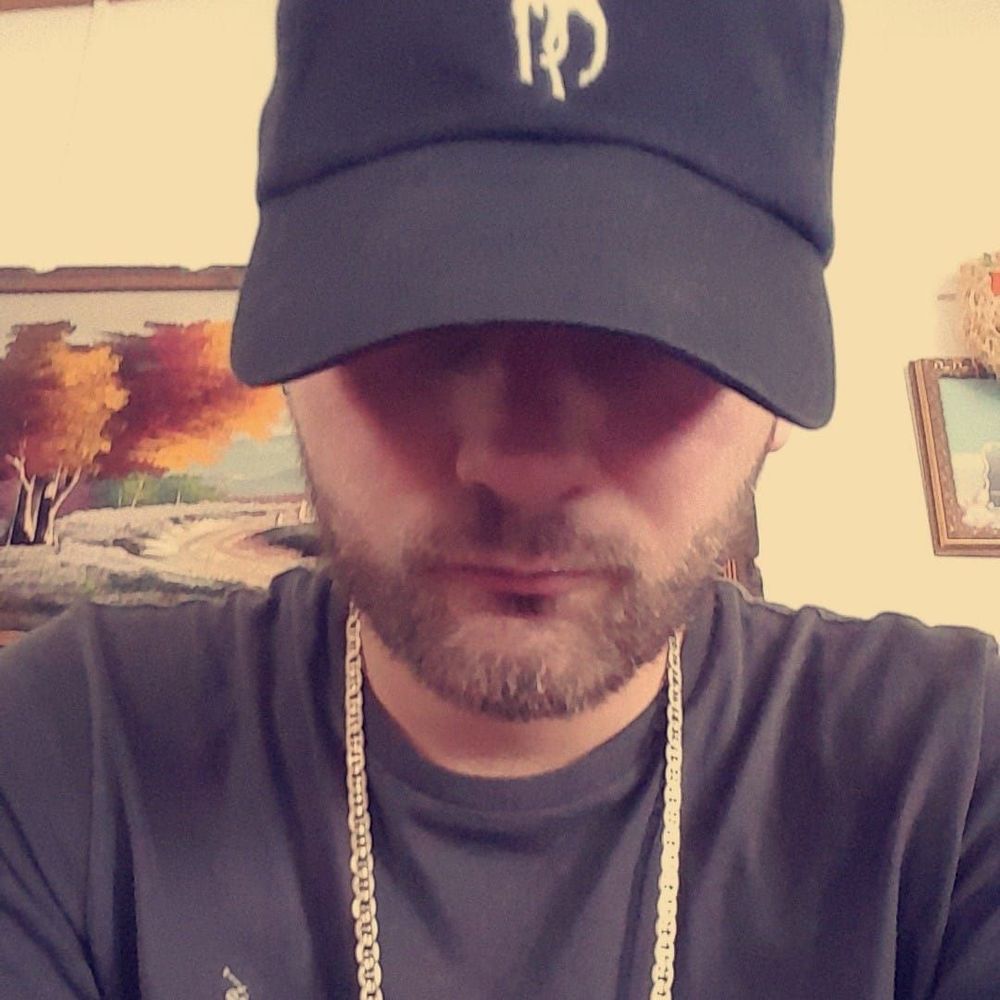 Meet your Posher, Kyle